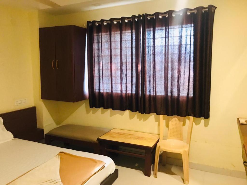 Staymaker Bright Palace Residency Shimoga Exterior foto