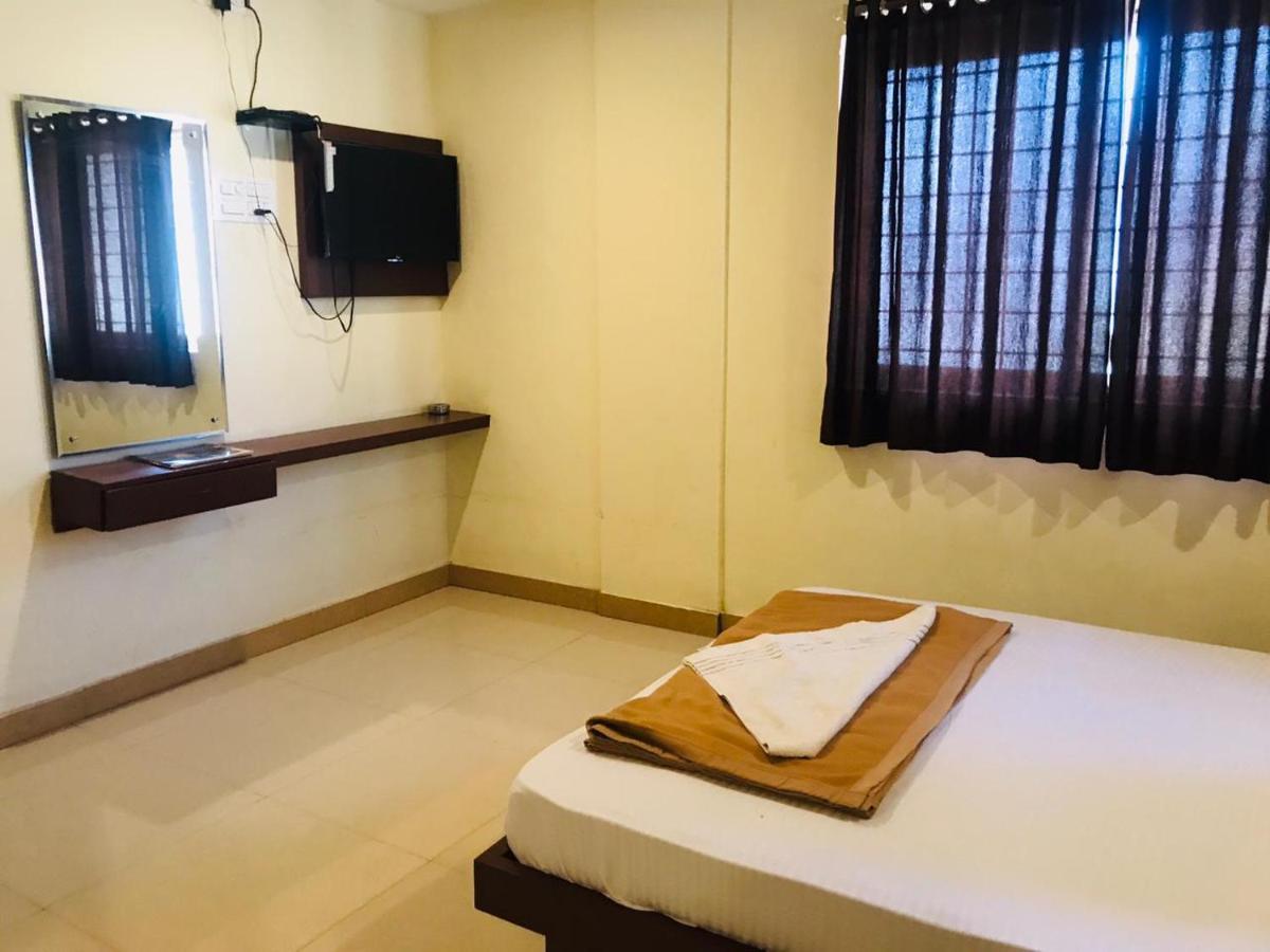 Staymaker Bright Palace Residency Shimoga Exterior foto
